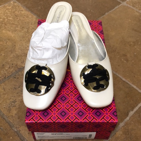 Tory Burch, Woven Logo, Kitten Heel Mule, size 9 - Picture 3 of 9